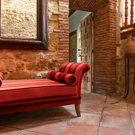 Secret Retreat By Fidalsa Vila