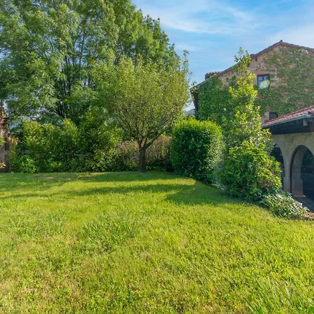 Secret Retreat By Fidalsa Entrambasaguas (Entrambasaguas)